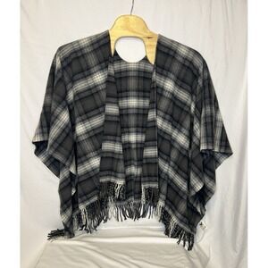 Pendleton's‎ 100% Merino Wool Women's Charcoal Buffalo Plaid Cap Shawl Wrap  USA